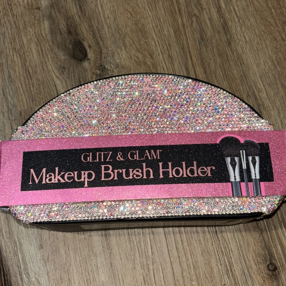 ✨️ VIRAL Glitz & Glam Makeup glitter Rhinestone Brush Holder ✨️